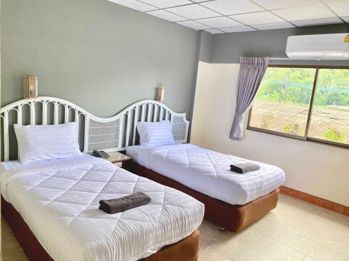 Nora Bukit Hotel Phuket Dış mekan fotoğraf