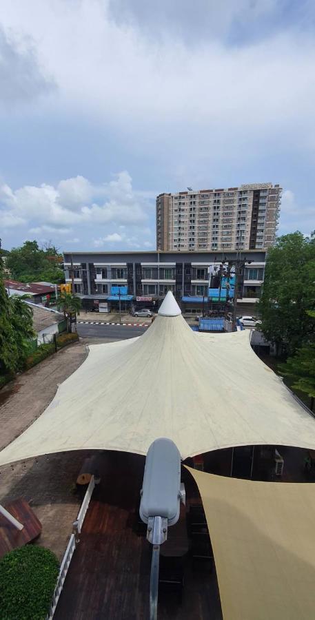 Nora Bukit Hotel Phuket Dış mekan fotoğraf
