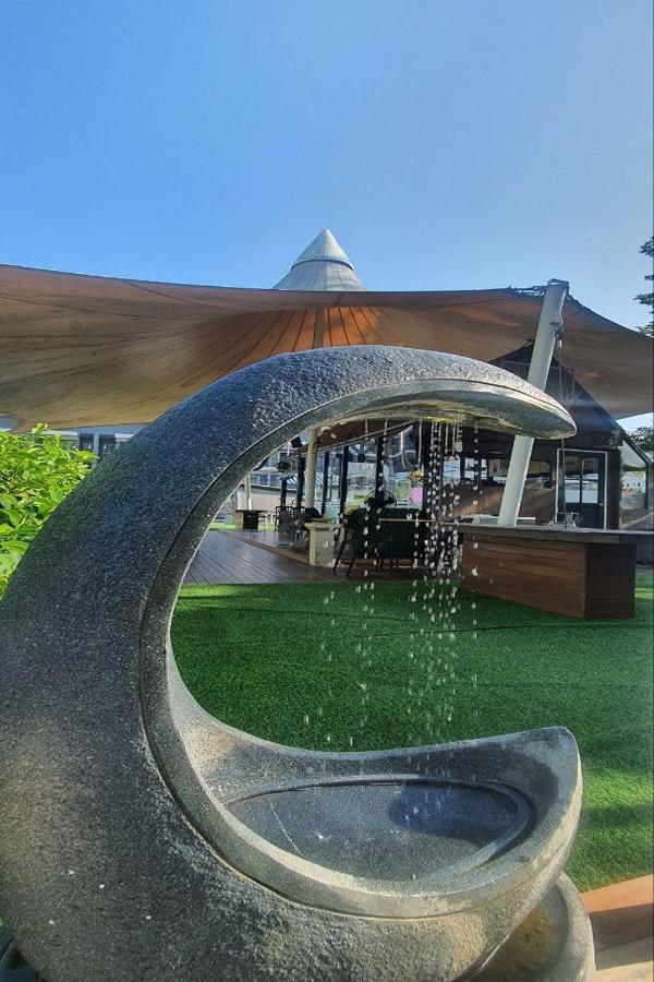 Nora Bukit Hotel Phuket Dış mekan fotoğraf